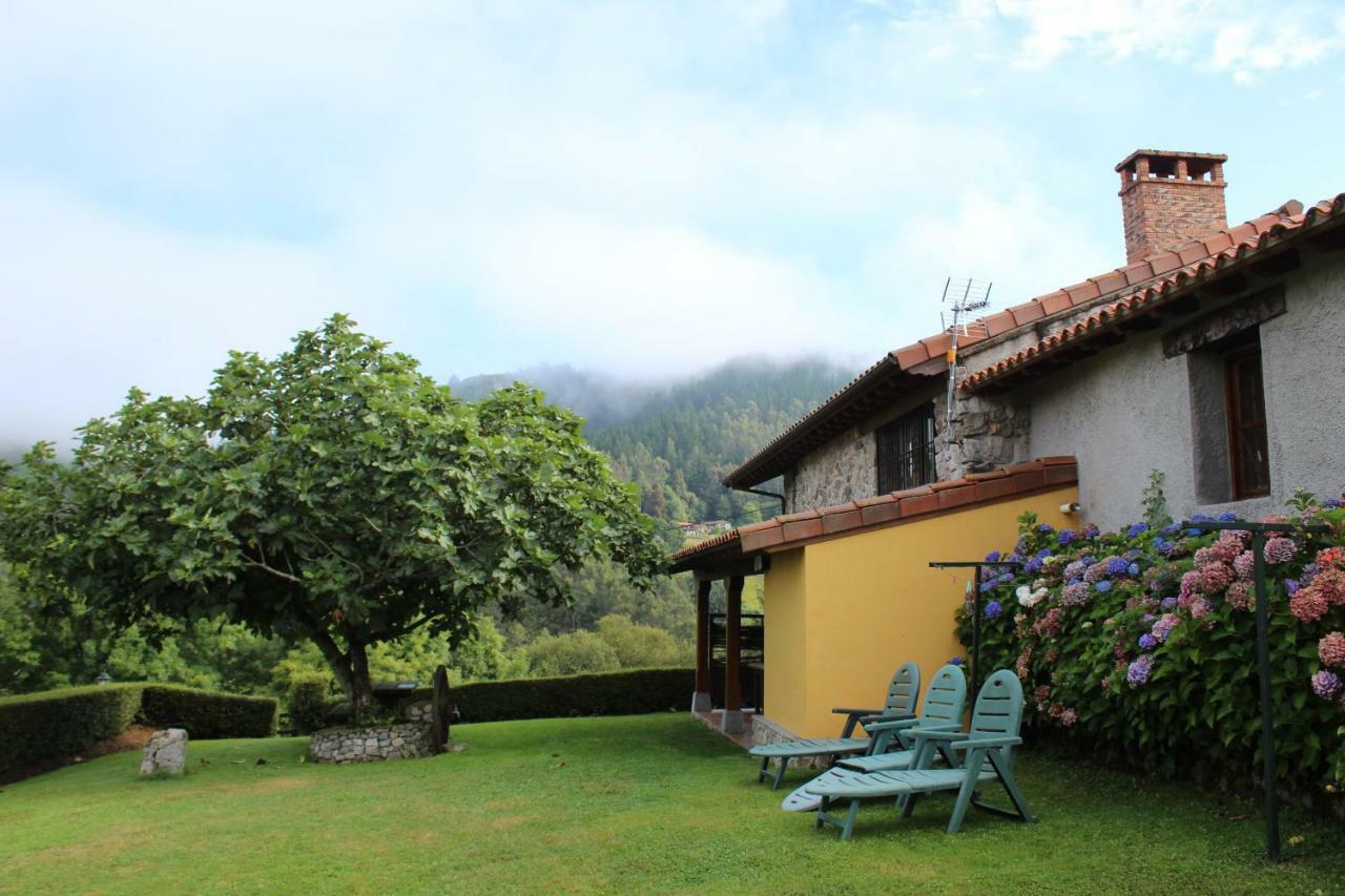 La Quintana Sinariega Guest House Exterior photo